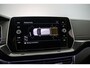 Volkswagen T-Cross R-Line Edition 1.5 TSI 150pk DSG Automaat Trekhaak, Black style, Adaptive cruise control, LED matrix koplampen, Navigatie, Parkeersensoren