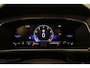 Volkswagen T-Cross R-Line Edition 1.5 TSI 150pk DSG Automaat Trekhaak, Black style, Adaptive cruise control, LED matrix koplampen, Navigatie, Parkeersensoren