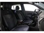 Volkswagen T-Cross R-Line Edition 1.5 TSI 150pk DSG Automaat Trekhaak, Black style, Adaptive cruise control, LED matrix koplampen, Navigatie, Parkeersensoren