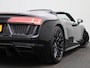 Audi R8 Spyder 5.2 FSI quattro 540 PK l Stoelverwarming l "Carbon" l Bang & Olufsen Sound System l Uitlaatsysteem (met sound engineering) l Airco l Elektrisch bedienbare voorstoelen l Achteruitrijcamera l Apple Carplay / Android Auto