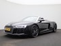 Audi R8 Spyder 5.2 FSI quattro 540 PK l Stoelverwarming l "Carbon" l Bang & Olufsen Sound System l Uitlaatsysteem (met sound engineering) l Airco l Elektrisch bedienbare voorstoelen l Achteruitrijcamera l Apple Carplay / Android Auto
