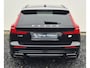 Volvo V60 2.0 T8 Recharge AWD R-Design Lighting – Harman Kardon Audio - Park Assist Pack - 19" LM - Camera achter - Climate - Privacy Glass – RGOR Interieur – Full led koplampen – Donkere hemel - Elektrisch verstelbaar passagiersstoel met memory - Verwarmde voorruit.