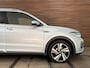 Volkswagen T-Cross 1.0 TSI R-Line Binnen/ Buiten | 110PK | Virtual | BEATS | Full LED | Camera | Discover Pro | Clima | Ambient