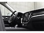 Volvo XC60 T8 390PK Automaat Recharge AWD Inscription / Intellisafe / Panoramadak / head-up display / Camera achter / Donker glas achter