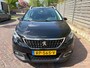 Peugeot 2008 1.2 110 P.T. Blue Lion *panodak + LM velg + trekhaak + pdc*