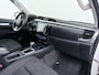 Toyota Hilux 2.4 D-4D 4WD AUT-6 Double Cab Professional Lier Canopy Hardtop (Huif) Trekhaak Navi* via Apple Carplay Android Auto Ecc Camera Adap.Cruise Control Lane Assist Inbouw Kasten Bluetooth AWD EURO6 400Nm *3.500kg Trekvermogen* 1e Eigenaar Dealeronderhouden Origineel Nederlandse Auto
