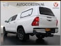Toyota Hilux 2.4 D-4D 4WD AUT-6 Double Cab Professional Lier Canopy Hardtop (Huif) Trekhaak Navi* via Apple Carplay Android Auto Ecc Camera Adap.Cruise Control Lane Assist Inbouw Kasten Bluetooth AWD EURO6 400Nm *3.500kg Trekvermogen* 1e Eigenaar Dealeronderhouden Origineel Nederlandse Auto