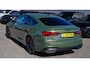 Audi A5 Sportback 35 TFSI S edition Competition | 2x S-line | Virtual | Stoelverwarming | Facelift | District Green Pearl | NAP |