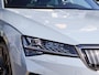 Skoda Superb 1.4 TSI 218 pk DSG iV Style | Trekhaak zwenkbaar | Voorstoelen met Geheugen | DCC | LED | Smartlink | Stoel + Stuurverwarming | LED | Voorruit Verwarming | Elektrische Klep | Patina Grey |