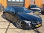 Mercedes-Benz A-klasse 160 Business Solution AMG Night ed. Cruise Clima Stoelverwarming Dealer onderhouden