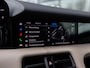 Porsche Taycan Sport Turismo 79 kWh | BOSE | PASM LUCHTVERING | PANORAMADAK | 20 INCH | ACHTERUITRIJCAMERA | WARMTEPOMP | ADAPTIEVE CRUISE CONTROL | 14-WEG STOELEN | VULKAANGRIJS |