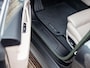 Porsche Taycan Sport Turismo 79 kWh | BOSE | PASM LUCHTVERING | PANORAMADAK | 20 INCH | ACHTERUITRIJCAMERA | WARMTEPOMP | ADAPTIEVE CRUISE CONTROL | 14-WEG STOELEN | VULKAANGRIJS |