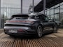 Porsche Taycan Sport Turismo 79 kWh | BOSE | PASM LUCHTVERING | PANORAMADAK | 20 INCH | ACHTERUITRIJCAMERA | WARMTEPOMP | ADAPTIEVE CRUISE CONTROL | 14-WEG STOELEN | VULKAANGRIJS |