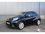 Toyota Aygo X 1.0 VVT-i MT first | Stoelverwarming | Dealer onderhouden | Cruise control |