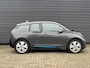 BMW i3 Comfort Advance 22 kWh | 81%SOH | PANO | Leder | Hout | Camera | ACC | 19” LMV | Parkeersensoren