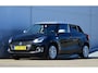 Suzuki Swift 1.2 SMART HYBRID SELEKT | HOGE ZIT | AUTOMAAT | CAMERA | AIRCO | 16'' INCH LICHTMETAAL | ALL SEASON BANDEN | ALL IN RIJKLAARPRIJS