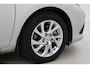 Toyota Auris Touring Sports 1.8 Hybrid Lease | Panoramadak | Navigatie | Cruise Control | Clima | Parkeersensoren achter | Camera | 16 inch | Bluetooth