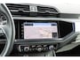 Audi Q3 35 TFSI 150pk S-tronic S Edition | 19" LMV | Trekhaak | Ambiante Verlichting | Stoelverwarming