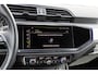 Audi Q3 35 TFSI 150pk S-tronic S Edition | 19" LMV | Trekhaak | Ambiante Verlichting | Stoelverwarming