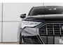 Audi Q3 35 TFSI 150pk S-tronic S Edition | 19" LMV | Trekhaak | Ambiante Verlichting | Stoelverwarming