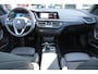 BMW 1-Serie 5-Drs 118i Automaat High Executive | Schuif/Kanteldak | Head-Up display | Camera | Verw. Voorstoelen | 19" LMV | PDC V+A |
