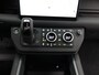 Land Rover Defender 2.0 P300e 110 X-Dynamic SE | Cold Climate Pack | Panorama Schuif-Kantel Dak | Elektrische Trekhaak | Clear Sight Spiegel | Mistlampen | Koelkast