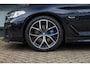 BMW 5-Serie 530e G31 Touring High Executive M Sport / Head-Up / Pano / Leer / Garantie