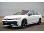 Volkswagen Passat Variant 1.5 eHybrid 272pk R-Line Edition | SoH 99% | Head-up | Panoramadak | Trekhaak