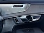 Volvo XC90 2.0 T8 Plug-in hybrid AWD Ultra Dark | Adaptieve Cruise Control | Luchtvering | Trekhaak | Panoramadak | Bowers & Wilkins Audio | Nappa Lederen Bekleding | Stoel-/Stuurverwarming | 360 Parkeercamera | 21" Velgen | Stoelventilatie | Massagefuntie voor