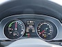 Volkswagen Passat Variant GTE 1.4 TSI PHEV 218 pk DSG Business | Alcantara Interieur | Camera | App connect | Matrix LED | Navigatie | Stoel + Stuurverwarming | ACC | 17'' LM | Keyless |