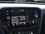 Volkswagen Passat Variant GTE 1.4 TSI PHEV 218 pk DSG Business | Alcantara Interieur | Camera | App connect | Matrix LED | Navigatie | Stoel + Stuurverwarming | ACC | 17'' LM | Keyless |