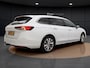 Skoda Superb Combi 1.5 TSI MHEV First Edition | Pano Dak | Trekhaak | ACC | Camera | Stuur-/Stoelverwarming V+A | Parkeerhulp | 17'' |