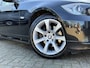 BMW 3-Serie 325i 6-Cil High Executive Onderhouden auto