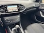 Peugeot 308 SW 1.2 PureTech Style / Navi / PDC / Trekhaak / LED