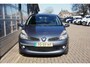 Renault Clio 1.4-16V Dynamique Luxe met nieuwe apk!