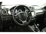 Suzuki Vitara 1.4 Boosterjet Style Smart Hybrid | Climate control | Cruise control | Navigatie | Apple carplay, Android auto | Stoelverwarming | Lichtmetalen Velgen |