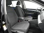 Volkswagen Golf 1.0 eTSI Life Business Automaat - ACC - Camera - Navigatie - LED - Side assist - PDC