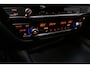 BMW 5-Serie 530e xDrive M Sport / Schuif-/kanteldak/ M Performance stoelen / M Sport Bodykit / Elektr. verstelbare voorstoelen / Harman Kardon Surround Sound / HUD / 20'' LMV / Rondomzichtcamera / Apple Carplay - Android Auto / Stoelverwarming / Ambienteverlichting / Adaptive Cruise Control / Grootlichtassistent / Shadow Line