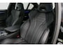 BMW 5-Serie 530e xDrive M Sport / Schuif-/kanteldak/ M Performance stoelen / M Sport Bodykit / Elektr. verstelbare voorstoelen / Harman Kardon Surround Sound / HUD / 20'' LMV / Rondomzichtcamera / Apple Carplay - Android Auto / Stoelverwarming / Ambienteverlichting / Adaptive Cruise Control / Grootlichtassistent / Shadow Line