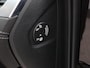 BMW X1 sDrive20i VDL Nedcar Edition (Afn. Trekhaak / Camera / Navi Pro / Head Up / 19'')