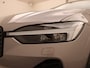 Volvo XC60 T6 PLUG-IN HYBRID ULTRA DARK *NIEUW MODEL* LUCHTVERING HARMAN KA