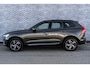 Volvo XC60 2.0 T6 Plug-in hybrid AWD R-Design | Stoelventilatie | Stoelmassage | Nappaleder | Trekhaak | 360 Graden Camera | LED Koplampen Adaptief | Harman Kardon Audio | BLIS | Verwarmde Voorruit | Panoramadak | Keyless Entry | Navigatie