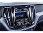 Volvo XC60 2.0 T6 Plug-in hybrid AWD R-Design | Stoelventilatie | Stoelmassage | Nappaleder | Trekhaak | 360 Graden Camera | LED Koplampen Adaptief | Harman Kardon Audio | BLIS | Verwarmde Voorruit | Panoramadak | Keyless Entry | Navigatie