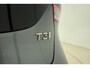 Volvo V40 1.5 T3 R-Design | Automaat | Sportive uitvoering | Leder interieur | Standkachel Panorama dak | DAB+ | Camera | Lage km stand!