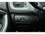 Volvo V40 1.5 T3 R-Design | Automaat | Sportive uitvoering | Leder interieur | Standkachel Panorama dak | DAB+ | Camera | Lage km stand!