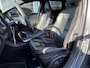 Volvo V40 1.5 T3 R-Design | Automaat | Sportive uitvoering | Leder interieur | Standkachel Panorama dak | DAB+ | Camera | Lage km stand!