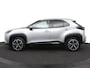 Toyota Yaris Cross 1.5 Hybrid Adventure | Stoel en stuurverwarming | 360 graden camera | Panoramadak |