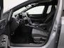Volkswagen Golf 1.5 eHybrid GTE 272 PK| Panoramadak | Head-Updisplay | Stuurwielverwarming | Stoelverwarming | Navigatie | 18 Inch Velgen | LED Matrix