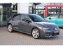 Volkswagen Golf 1.5 eHybrid GTE 60mnd 100.000km garantie Black style LED matrix area view side assist adaptief onderstel DCC trekhaak 18" LMV discover navi stoel verwarming keyless acces privacy glas klasse III alarm stuurverwarming travel assist dynamische richtingaanwijzers