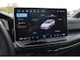 Volkswagen Golf 1.5 eHybrid GTE 60mnd 100.000km garantie Black style LED matrix area view side assist adaptief onderstel DCC trekhaak 18" LMV discover navi stoel verwarming keyless acces privacy glas klasse III alarm stuurverwarming travel assist dynamische richtingaanwijzers